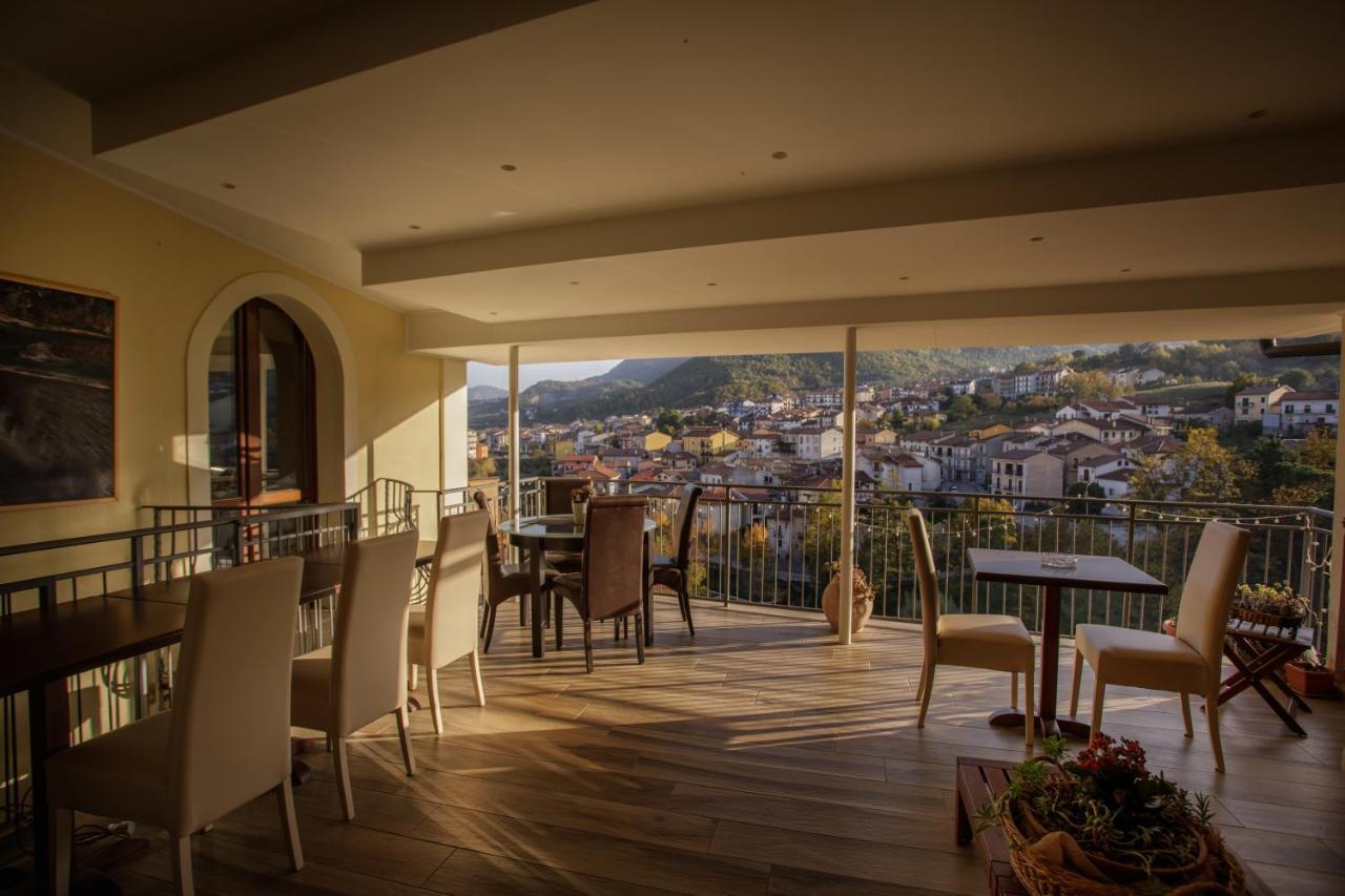 B&B La Voce Del Fiume Dimora Storica Di Charme Brienza Kültér fotó